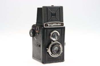 Voigtländer Brillant mit Anastigmat Voigtar 7,5cm f/4,5