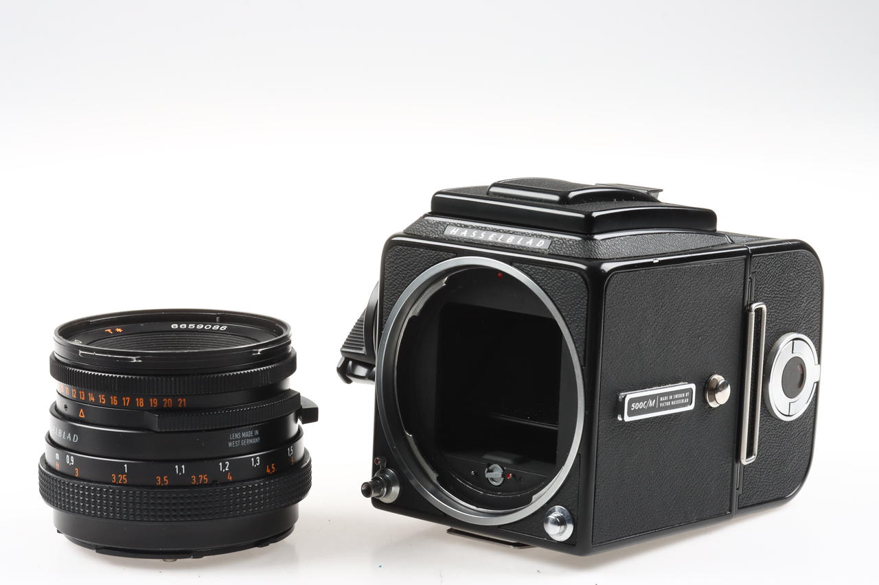 Hasselblad 500 C/M mit CF Planar T* 80mm f/2,8 - #RI1287589