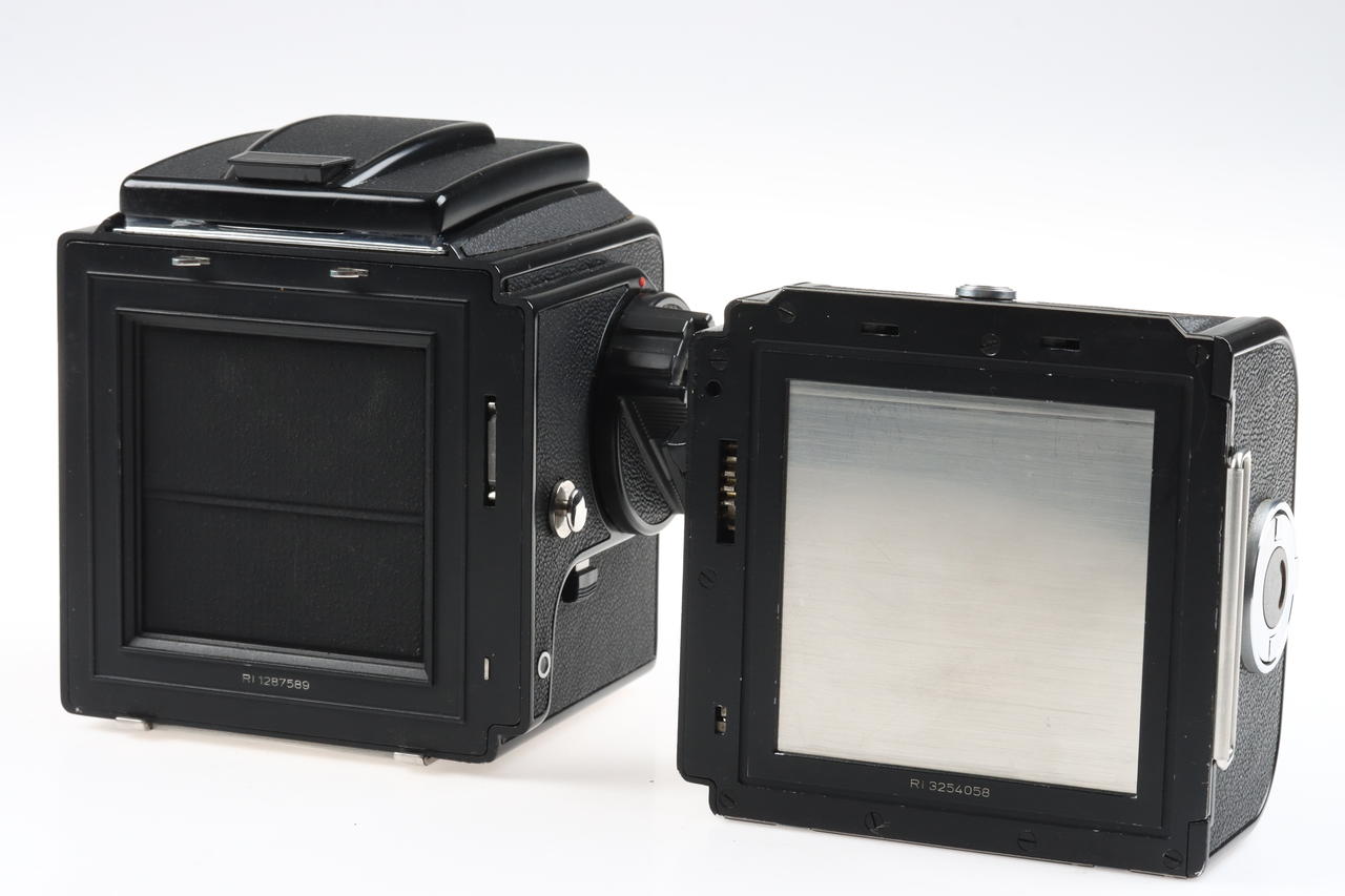 Hasselblad 500 C/M mit CF Planar T* 80mm f/2,8 - #RI1287589