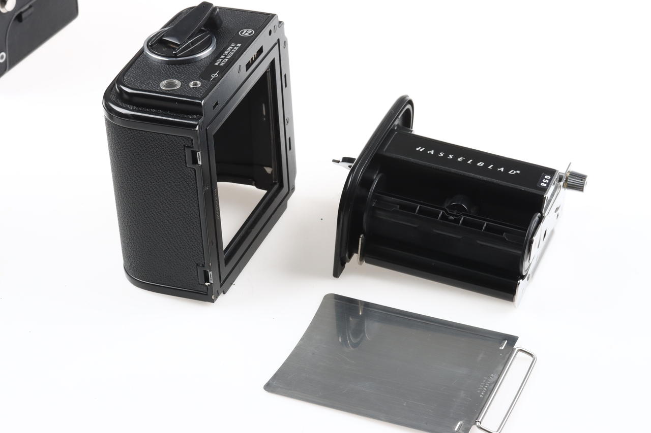 Hasselblad 500 C/M mit CF Planar T* 80mm f/2,8 - #RI1287589