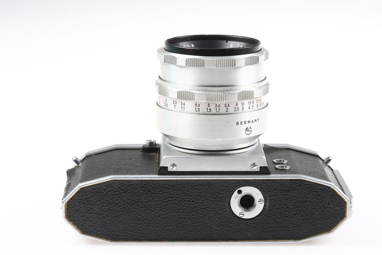 Praktica FX Gehäuse mit Tessar 50mm f/3,5 Export Objektiv - #328906