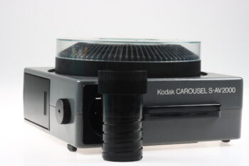 Kodak Carousell S-AV 2000 Projektor Isco-Göttingen 85mm Objektiv