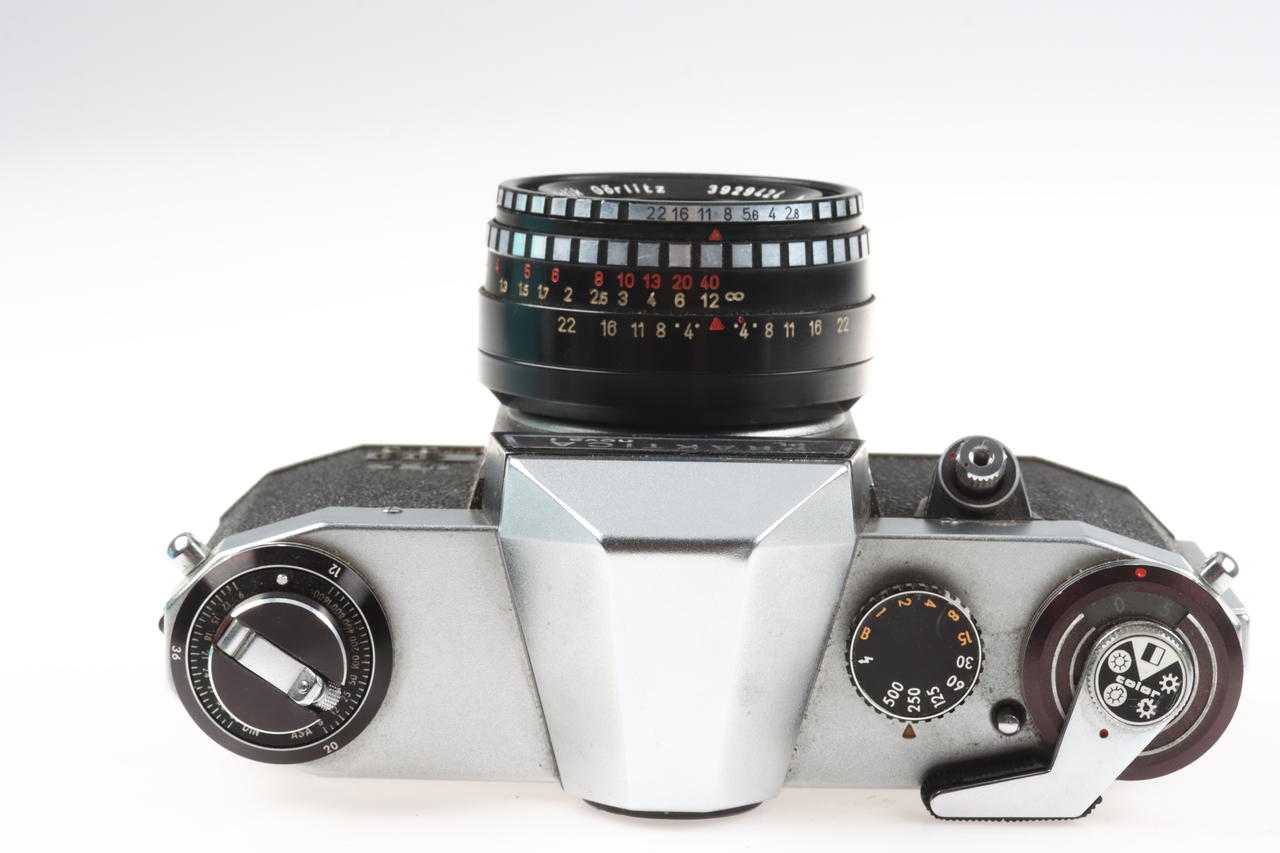 Praktica PL Nova I mit Domiplan 50mm f/2,8 - #3939424