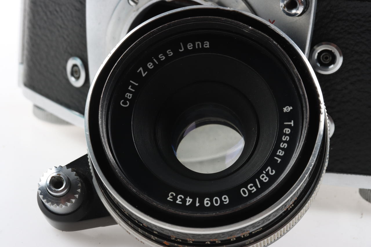 Ihagee EXAKTA Varex IIa mit Tessar 50mm f/2,8 - #968112