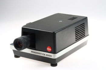 Leica Pradovit CA 2500 mit Vario-Elmaron-P 60-110mm f/3,5