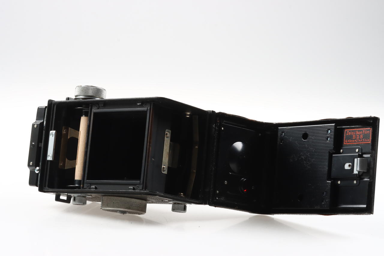 Zeiss Ikon Ikoflex II Triotar 7,5cm f/3,5 Compur - #B22411
