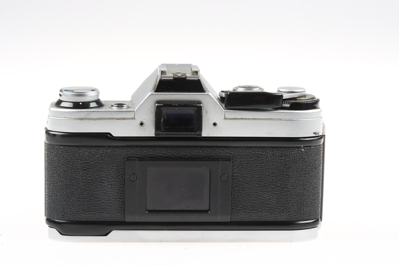 Canon AE-1 Gehäuse mit FD 50mm f/1,8 S.C. - #1845552