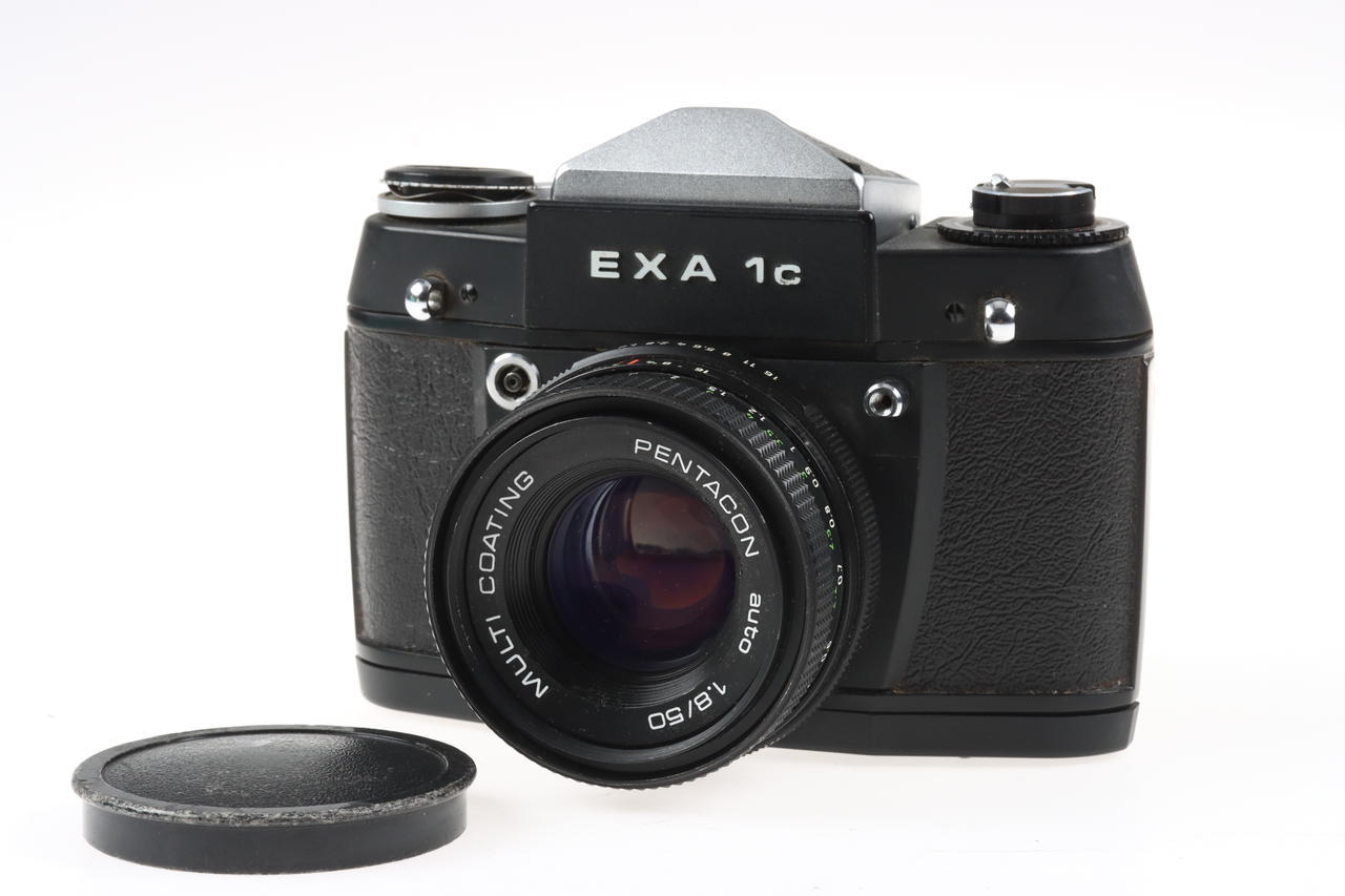Ihagee Exa 1c mit Pentacon Auto 50mm f/1,8 - #010927