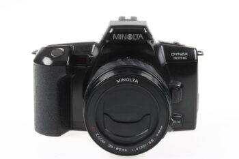 Minolta Dynax 303si mit 35-80mm f/4,0-5,6 - #94011752