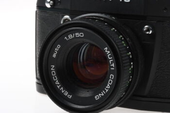 Ihagee Exa 1c mit Pentacon Auto 50mm f/1,8 - #060652