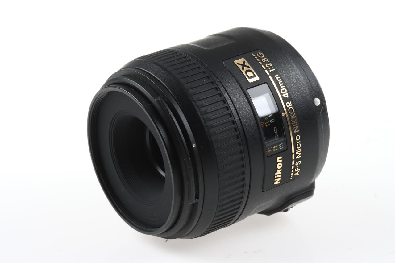 Nikon AF-S DX Micro Nikkor 40mm f/2,8 G - #2064440