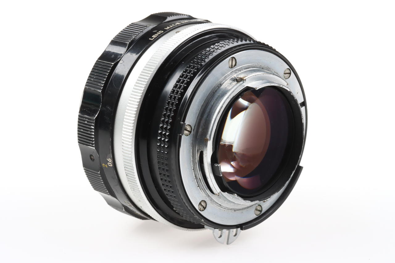 Nikon MF 55mm f/1,2 Nikkor - S C - #250252