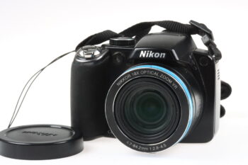 Nikon Coolpix P90 digitale Kompaktkamera - #40134956