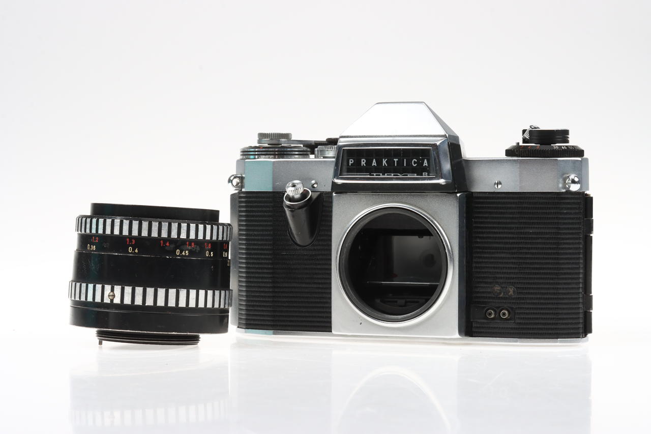 Praktica Nova B mit Oreston 50mm 1,8 - #93025