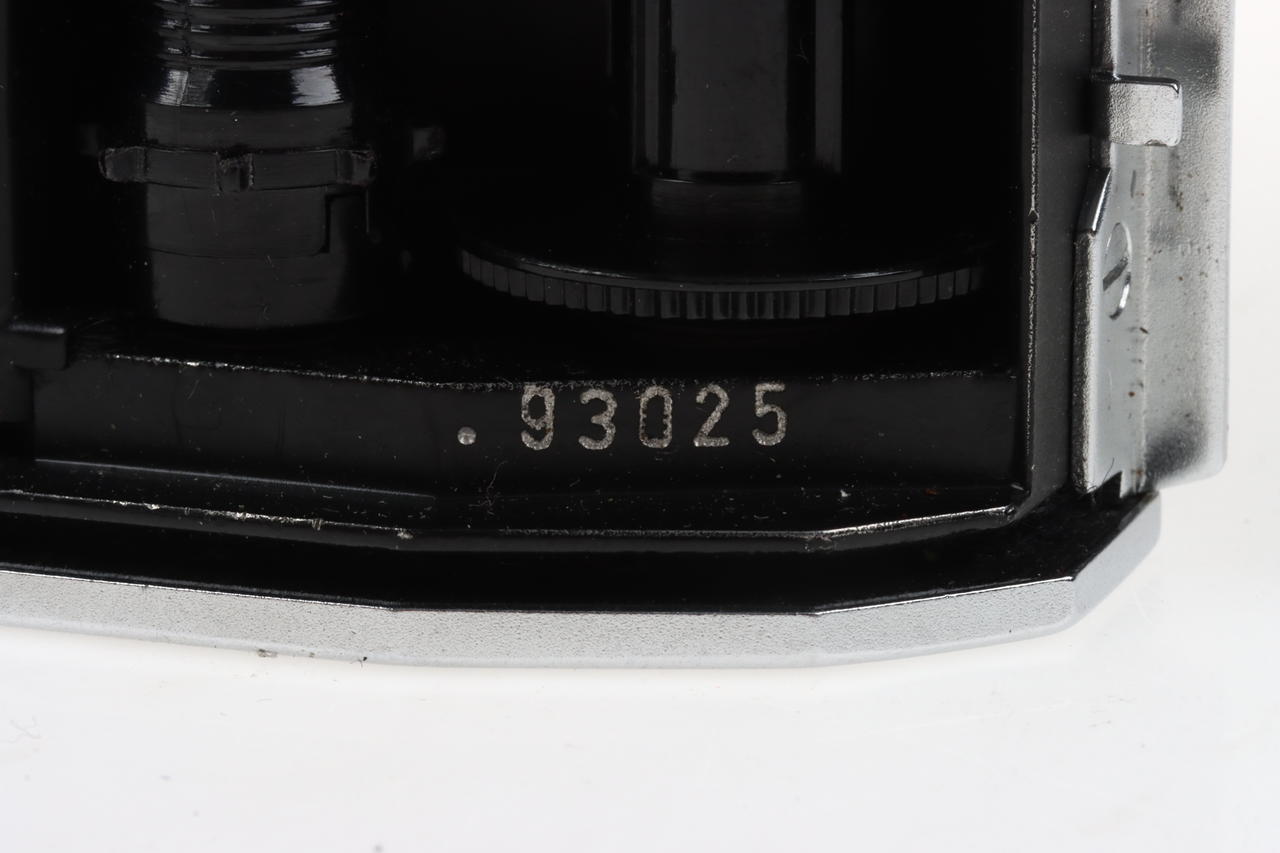 Praktica Nova B mit Oreston 50mm 1,8 - #93025