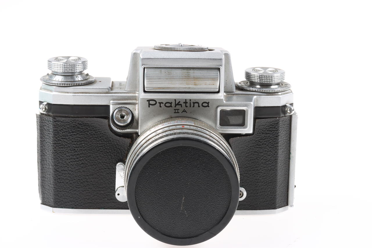 Praktica Praktina II A mit Jena Tessar 50mm f/2,8 - #101476