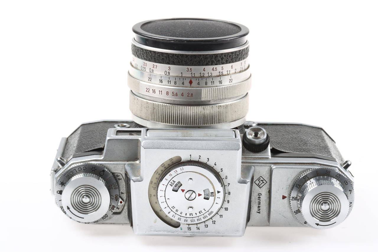 Praktica Praktina II A mit Jena Tessar 50mm f/2,8 - #101476