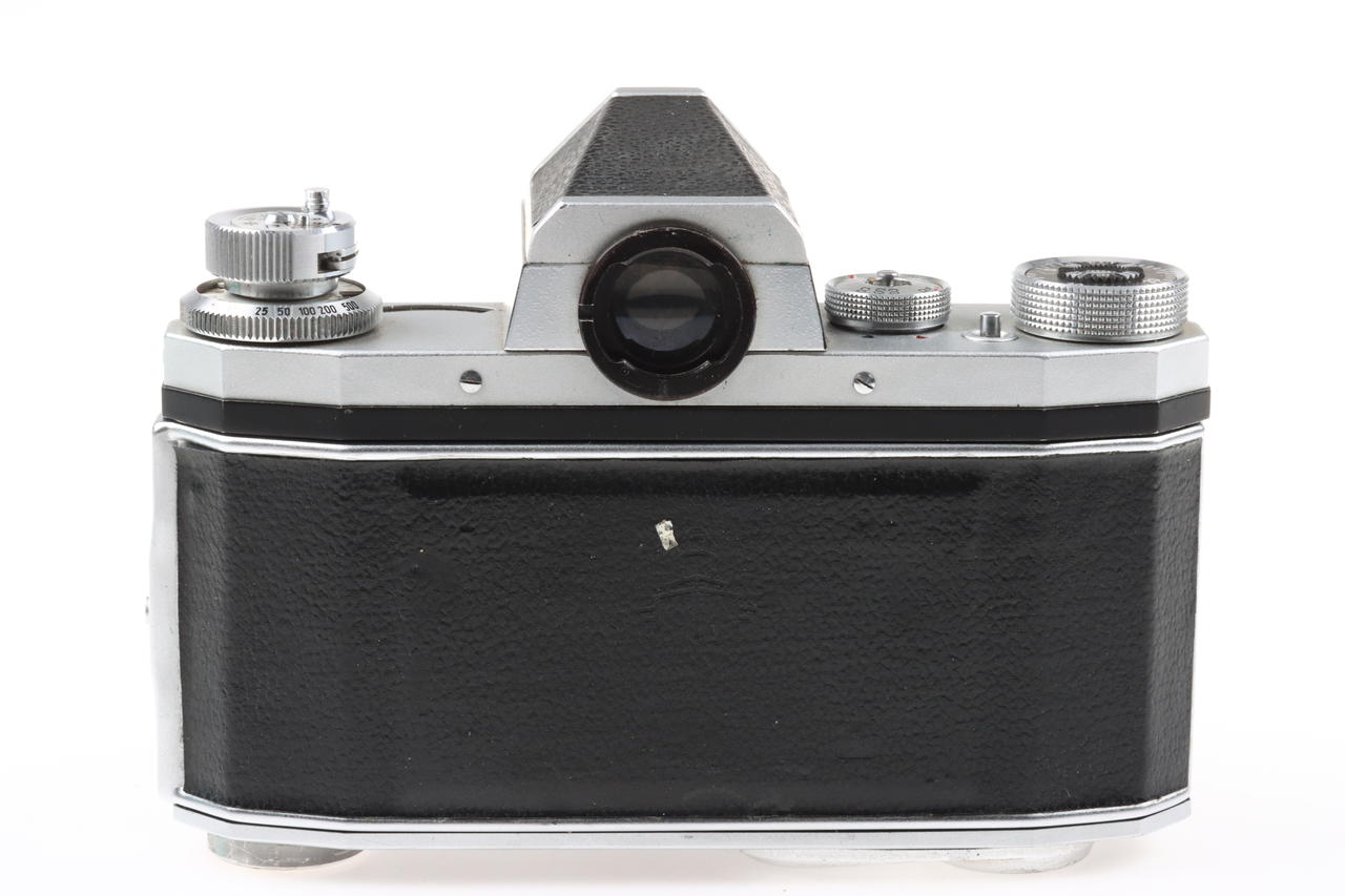 Praktica FX Gehäuse mit Tessar 50mm f/3,5 Objektiv - #6670817