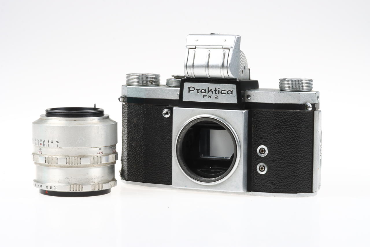 Praktica FX 2 mit Zeiss Jena 50mm f/2,8 Tessar - #259305