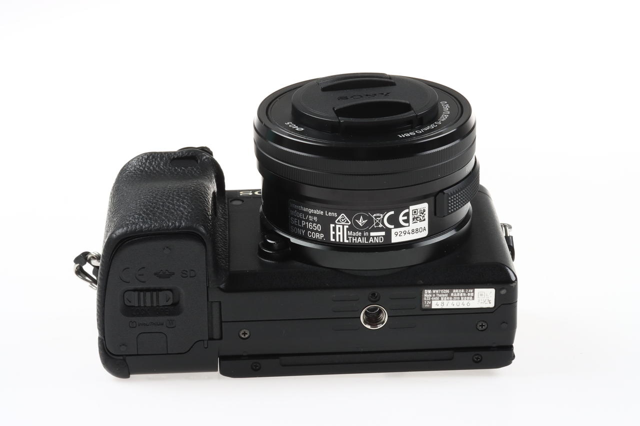 Sony Alpha 6400 mit E PZ 16-50mm OSS - #4874046