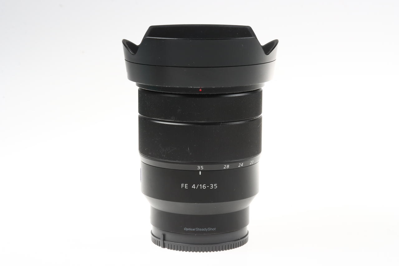 Sony Vario-Tessar T* FE 16-35mm f/4,0 ZA OSS - #1700037